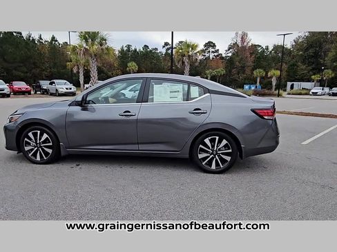 New 2025 Nissan Sentra SV w/ SV Premium Package image 25