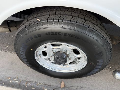 Used 2008 Chevrolet Silverado 2500 W/T RWD image 11