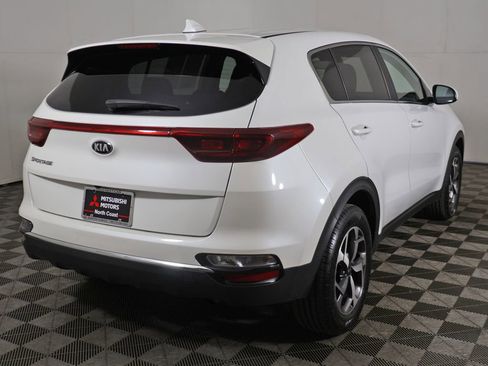 Used 2022 Kia Sportage LX FWD image 7