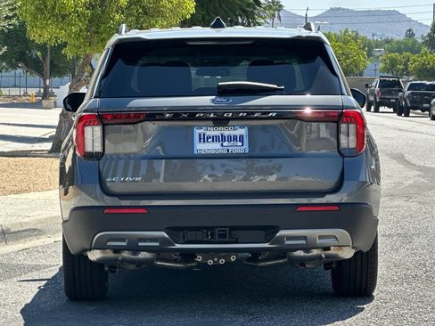 New 2026 Ford Explorer Active w/ Active Comfort Package RWD image 5