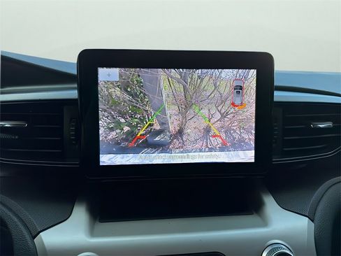 Used 2021 Ford Explorer Base image 10