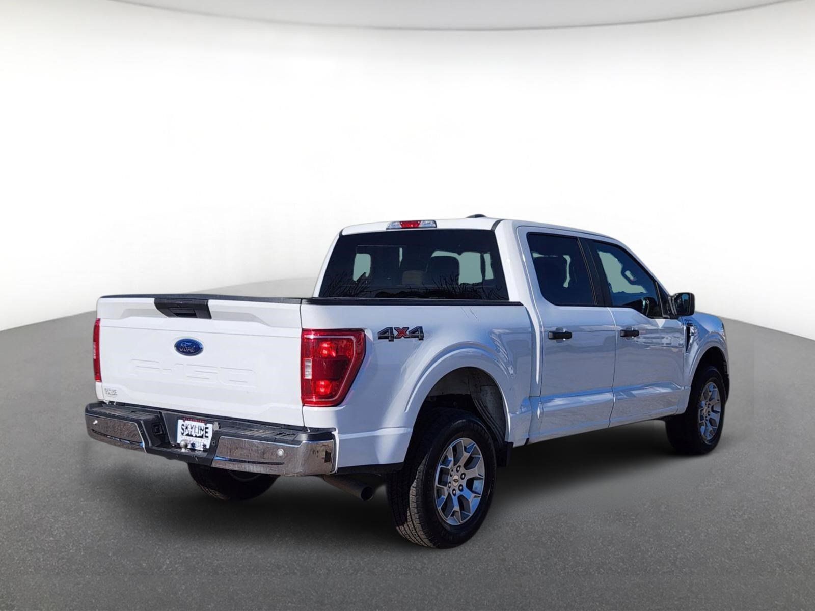 Used 2023 Ford F150 XLT AWD/4WD image 3