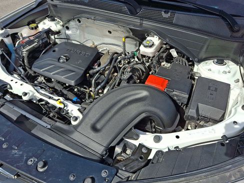 Used 2023 Chevrolet TrailBlazer RS w/ Convenience Package FWD image 27