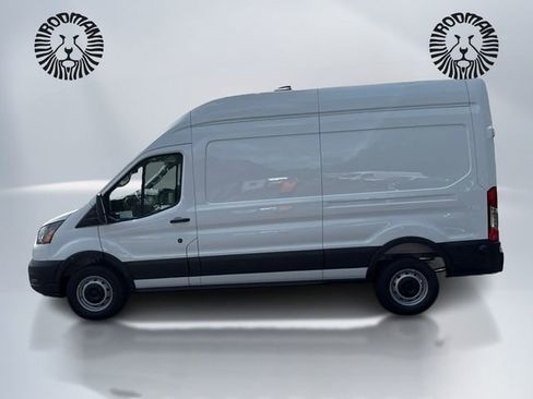 New 2026 Ford Transit 250 148 High Roof RWD image 8