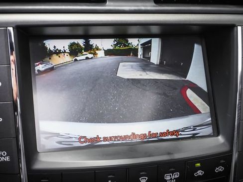Used 2011 Lexus IS 250 w/ Premium Pkg Value Edition RWD image 15