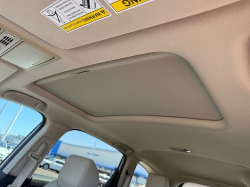 Used 2017 Honda CR-V EX-L image 16