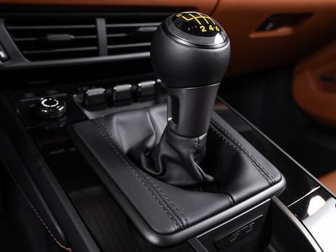 Used 2026 Porsche 911 GT3 RWD image 44