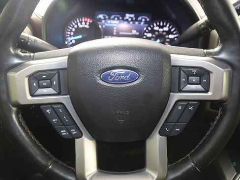 Used 2021 Ford F250 Platinum w/ Tremor Off-Road Package image 41
