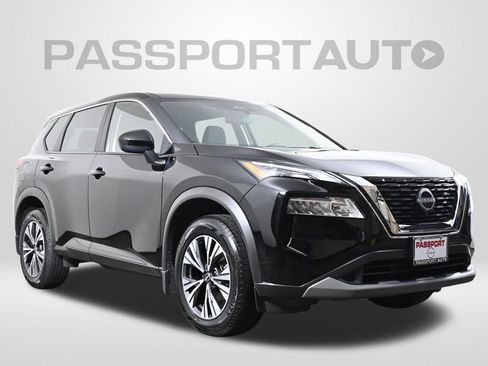 Used 2023 Nissan Rogue SV image 4