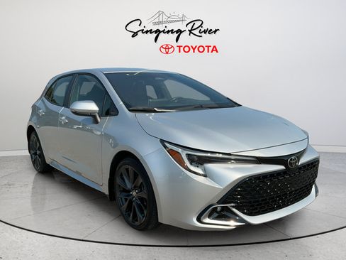 Used 2024 Toyota Corolla XSE FWD image 1