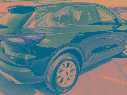 Certified 2025 Ford Escape Active AWD/4WD image 3