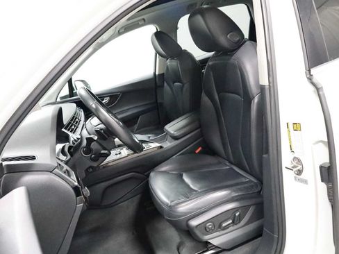 Used 2018 Audi Q7 3.0T Premium Plus AWD/4WD image 5
