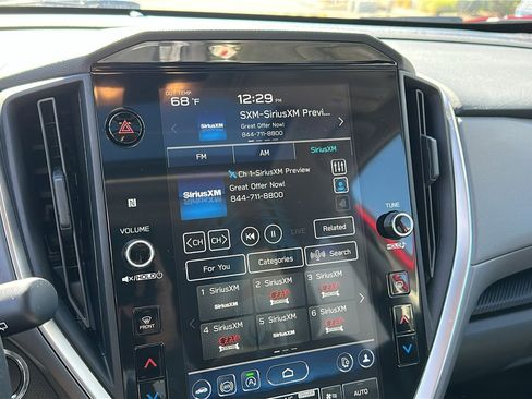 Used 2024 Subaru Crosstrek 2.0i Premium image 17