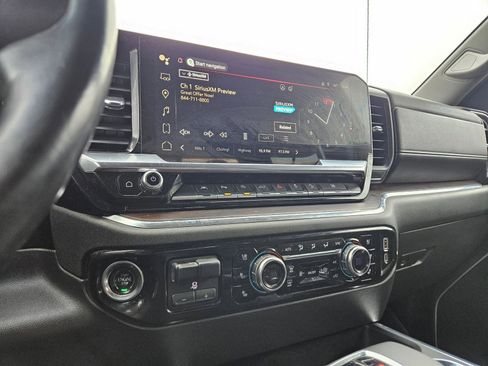 Used 2023 GMC Sierra 1500 SLT w/ SLT Premium Plus Package image 15