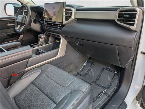 Used 2024 Toyota Tundra Limited AWD/4WD image 19