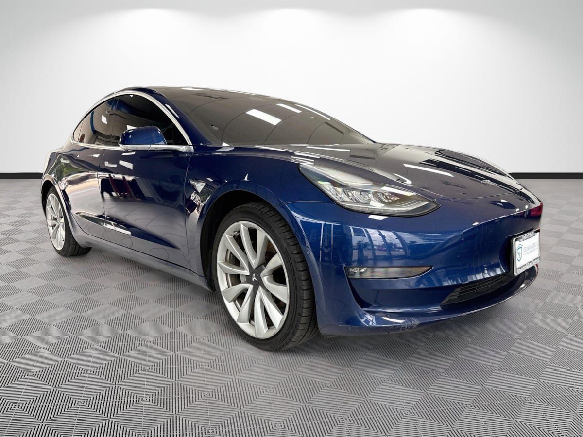 Used 2018 Tesla Model 3 Long Range AWD/4WD image 3