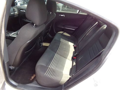 Used 2014 Dodge Charger SE RWD image 14