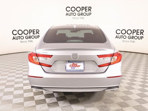 Used 2020 Honda Accord EX image 22