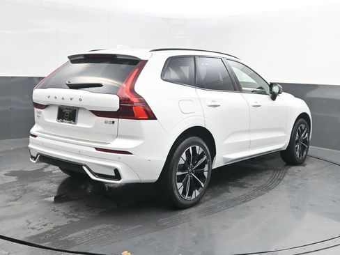 New 2026 Volvo XC60 B5 Plus w/ Protection Package Premier AWD/4WD image 7