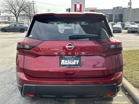 Certified 2025 Nissan Rogue S image 15