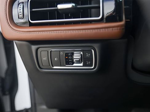 Used 2022 Lincoln Aviator Reserve w/ Equipment Group 201A image 14