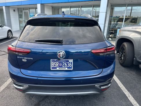 Used 2022 Buick Envision Essence w/ Technology Package I FWD image 5