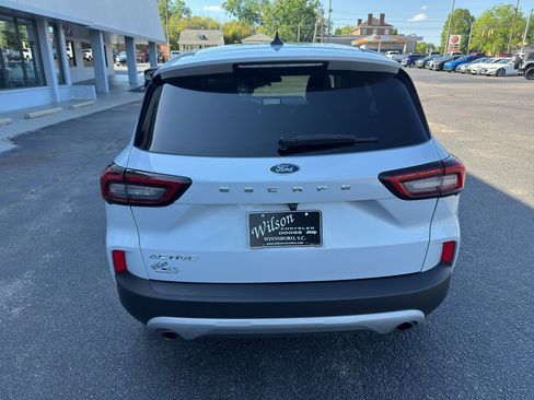 Used 2025 Ford Escape Active FWD image 8