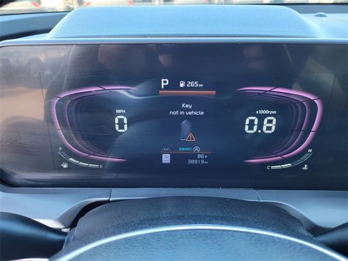 Used 2024 Kia Telluride LX image 24