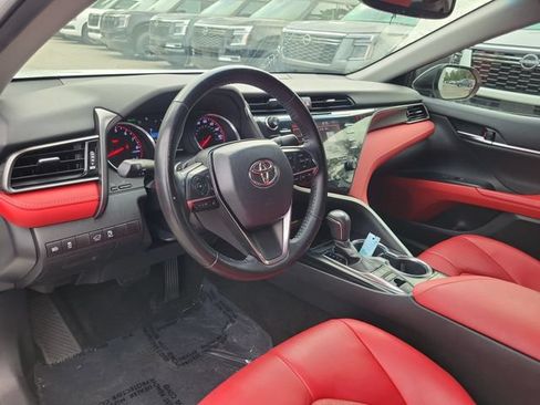 Used 2019 Toyota Camry XSE FWD image 16