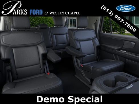 New 2026 Ford Expedition Max Platinum w/ Driver's Package AWD/4WD image 11
