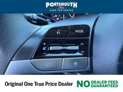 Used 2023 Hyundai Santa Fe SEL image 14