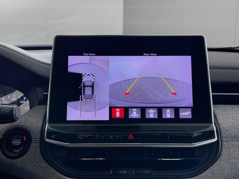 Used 2022 Jeep Compass Latitude w/ Convenience Group image 22