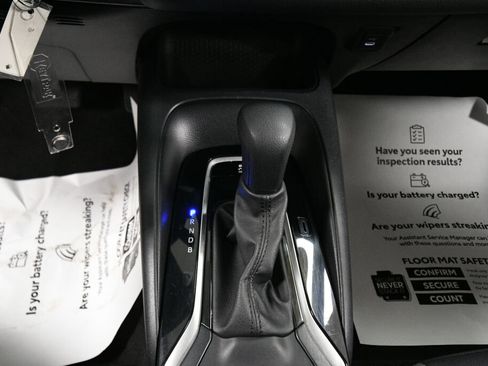 Certified 2024 Toyota Corolla LE image 16