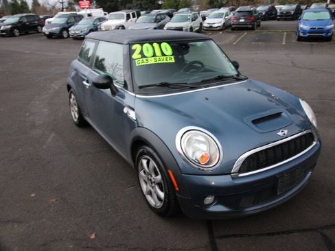 Used 2010 MINI Cooper S image 1