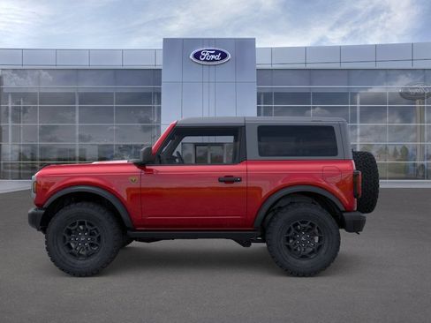 New 2026 Ford Bronco Badlands AWD/4WD image 3