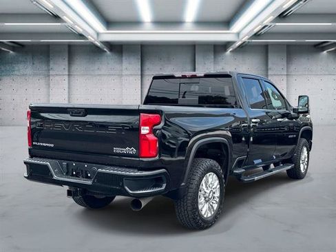 Used 2020 Chevrolet Silverado 2500 High Country w/ Z71 Off-Road Package AWD/4WD image 4