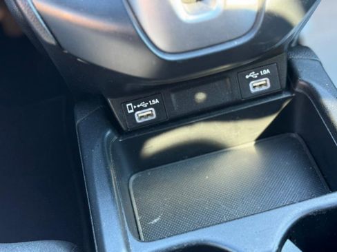 Used 2021 Honda CR-V Special Edition image 16