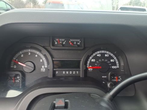 Used 2013 Ford E-150 and Econoline 150 XLT w/ XLT Premium Pkg image 17