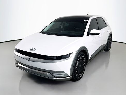 Used 2023 Hyundai Ioniq 5 Limited image 4