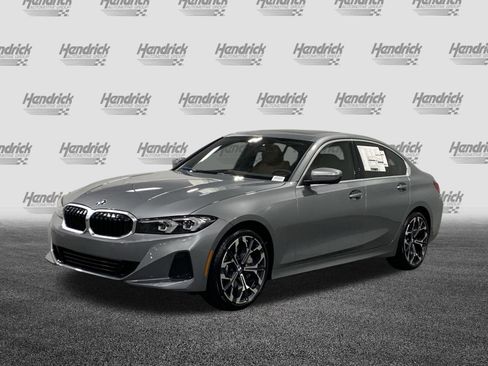 Certified 2025 BMW 330i Sedan w/ Convenience Package RWD image 3