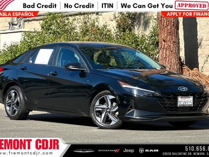 Used 2023 Hyundai Elantra SEL w/ Convenience Package