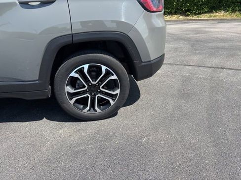 Used 2022 Jeep Compass Limited AWD/4WD image 8
