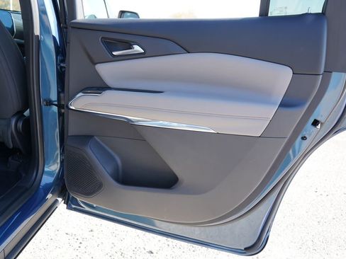 New 2026 Chevrolet Traverse LT w/ LPO, Floor Liner Package image 21