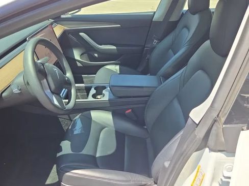 Used 2022 Tesla Model 3 Long Range AWD/4WD image 2