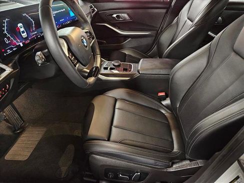 Certified 2025 BMW 330i Sedan w/ M Sport Package image 17