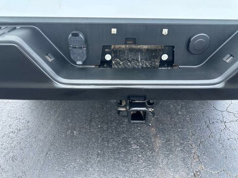 Used 2022 Chevrolet Silverado 1500 W/T w/ WT Fleet Convenience Package AWD/4WD image 9