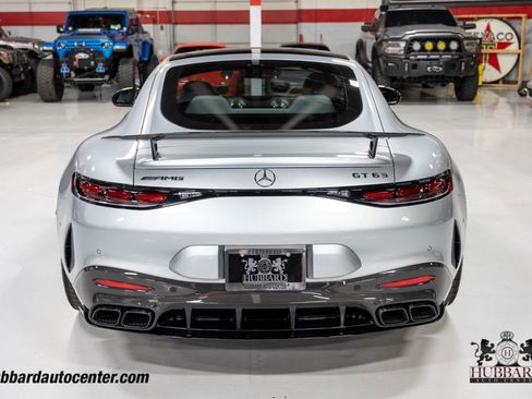 Used 2025 Mercedes-Benz AMG GT 63 image 7