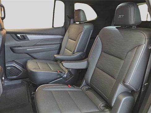 New 2026 Buick Enclave Sport Touring w/ Power Package image 18