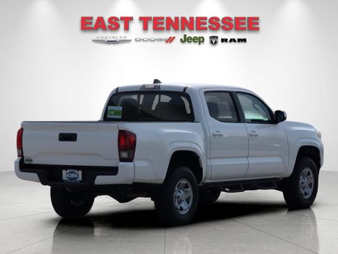 Used 2020 Toyota Tacoma SR w/ SR Convenience Package RWD image 3