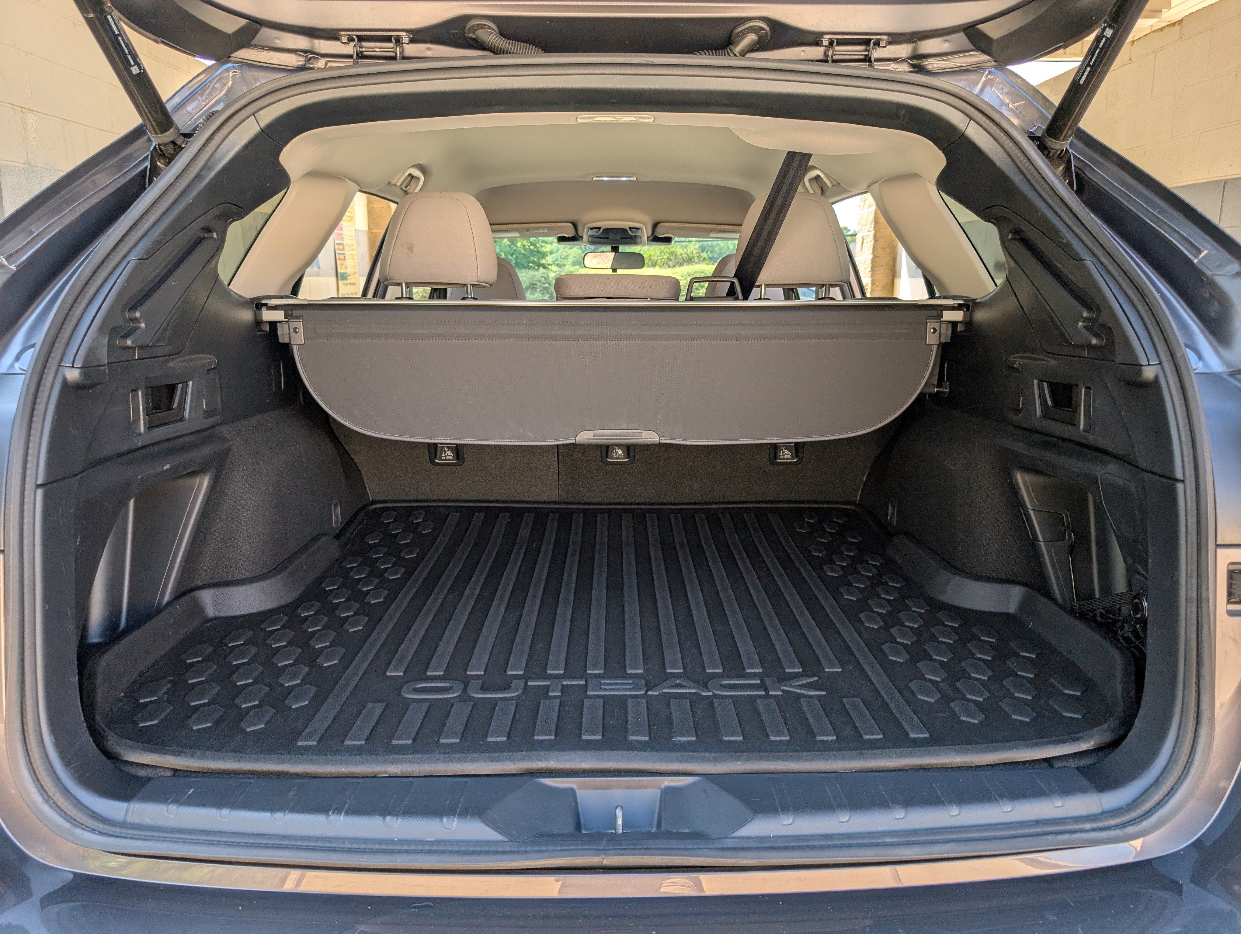 Used 2024 Subaru Outback Premium AWD/4WD image 18